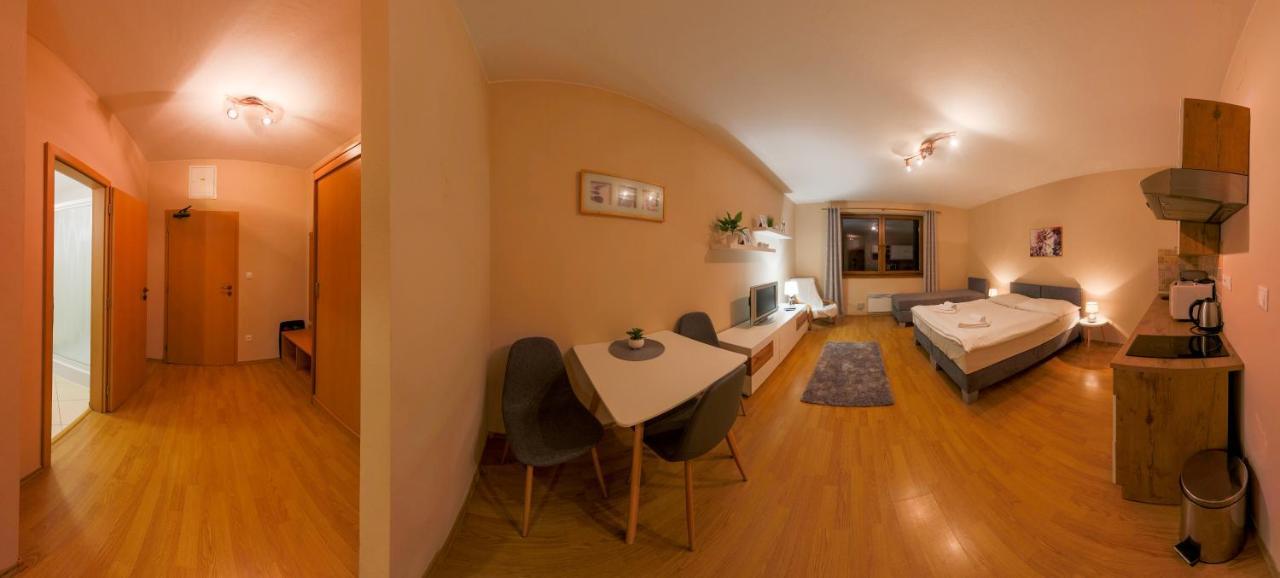 Apartmany Fatrapark 1 S Wellnessom Hrabovska Dolina Ruzomberok Eksteriør bilde