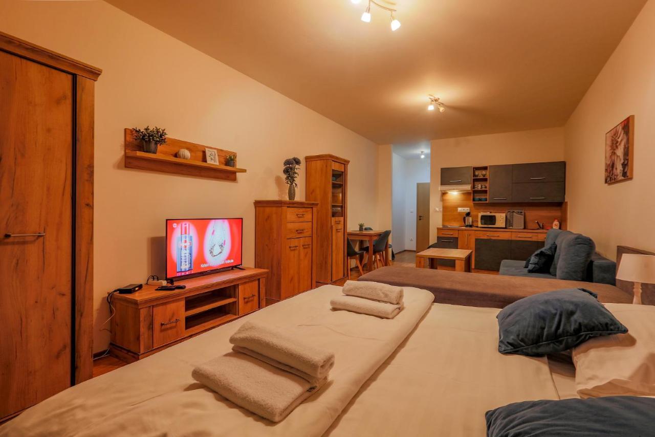 Apartmany Fatrapark 1 S Wellnessom Hrabovska Dolina Ruzomberok Eksteriør bilde